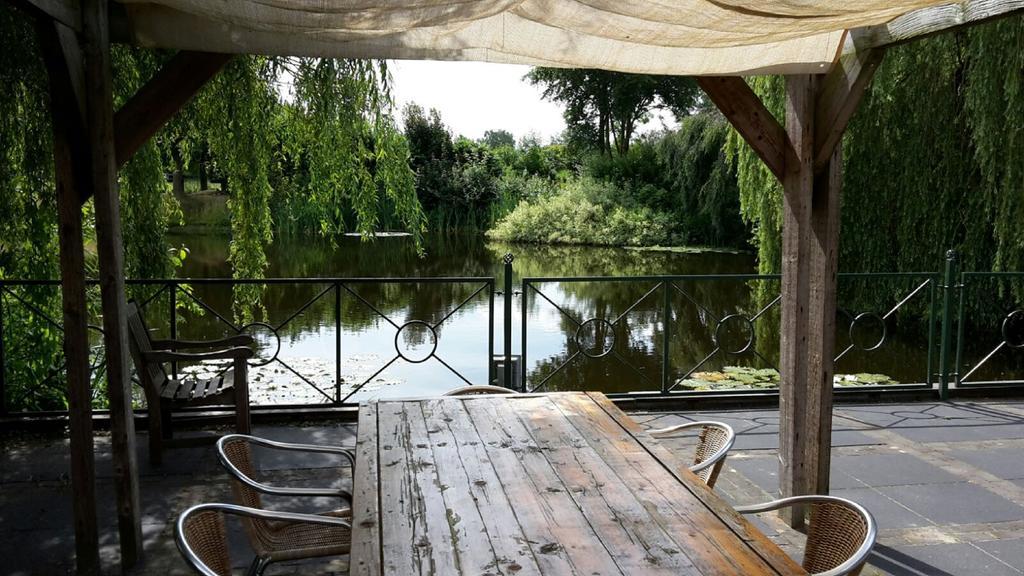 Herkenhoek 3 Bedroom Apartement Heeswijk-Dinther エクステリア 写真