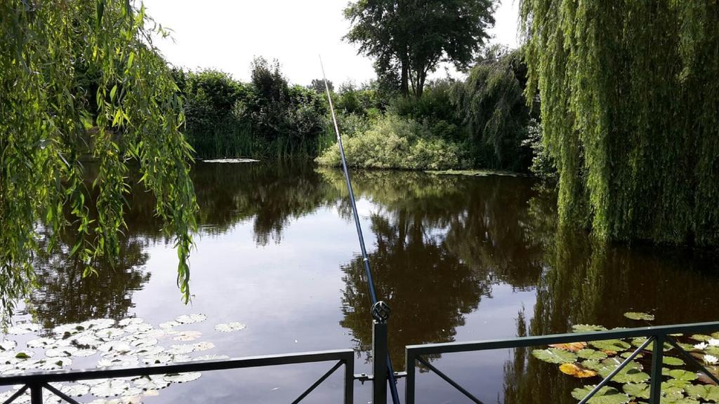 Herkenhoek 3 Bedroom Apartement Heeswijk-Dinther エクステリア 写真