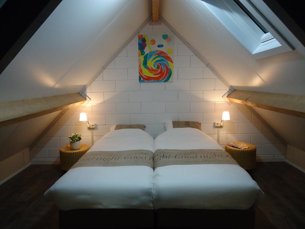 Herkenhoek 3 Bedroom Apartement Heeswijk-Dinther エクステリア 写真